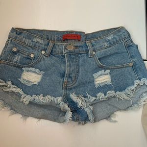 Distressed cut off shorts!
